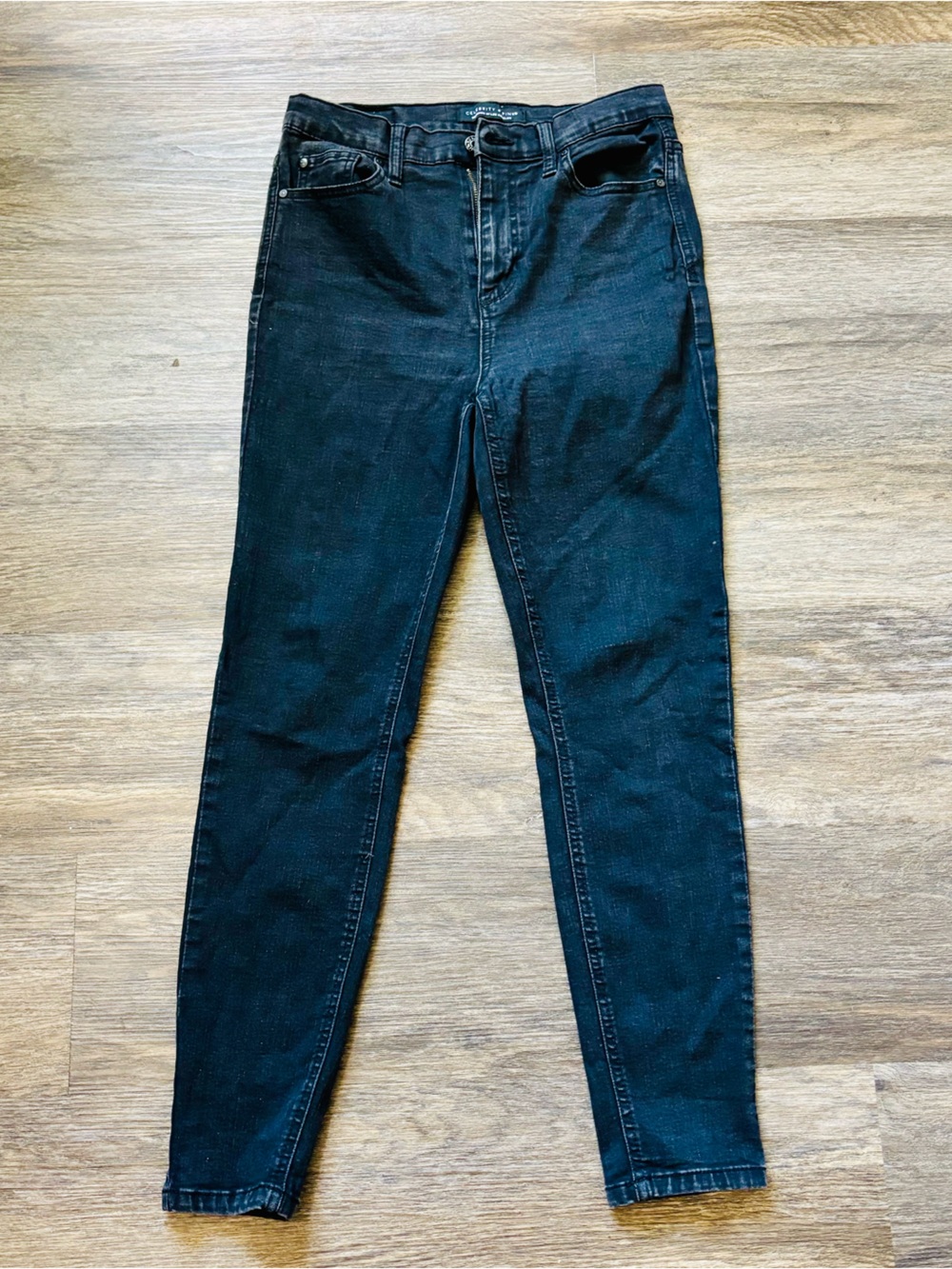 Celebrity Pink Women's Black Skinny Jeans